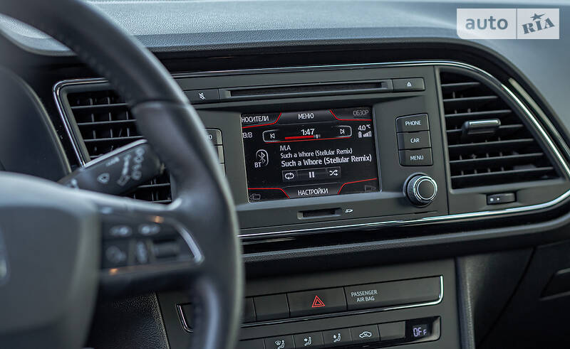 Хэтчбек SEAT Leon 2015 в Киеве