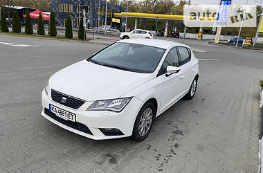 Хэтчбек SEAT Leon 2013 в Киеве