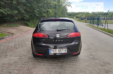 Хэтчбек SEAT Leon 2008 в Ковеле