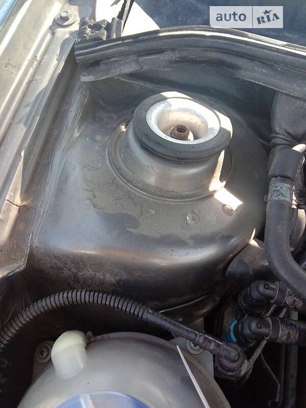 Хэтчбек SEAT Leon 2004 в Киеве фото 9 Хэтчбек SEAT Leon 2004 в Киеве