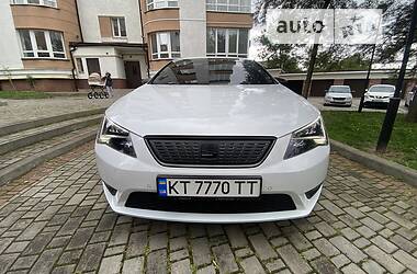 Хэтчбек SEAT Leon 2013 в 