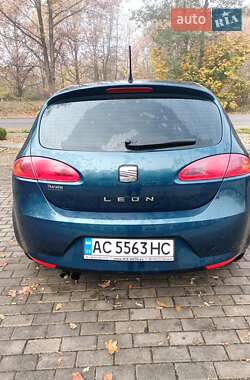 Хетчбек SEAT Leon 2006 в Луцьку