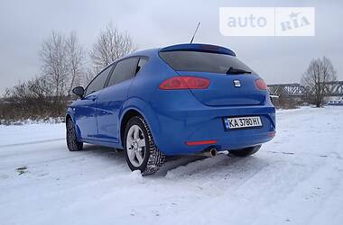 Хетчбек SEAT Leon 2011 в Києві