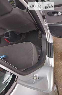 Хетчбек SEAT Leon 2011 в Бучі