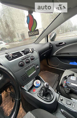 Хэтчбек SEAT Leon 2008 в Белой Церкви