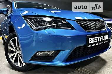 Хэтчбек SEAT Leon 2016 в Киеве