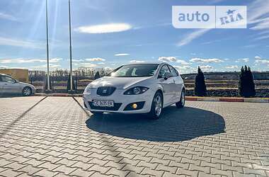 Хетчбек SEAT Leon 2010 в Чернівцях