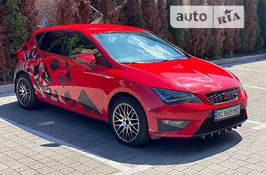 Хэтчбек SEAT Leon 2013 в Львове