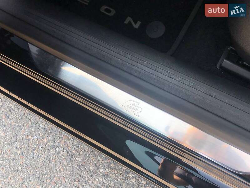 Хетчбек SEAT Leon 2017 в Києві