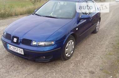 Хетчбек SEAT Leon 2002 в Буську