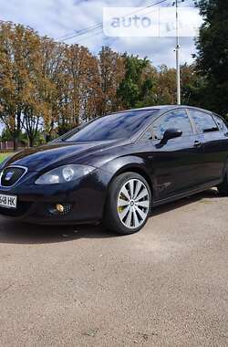 Хэтчбек SEAT Leon 2006 в Житомире