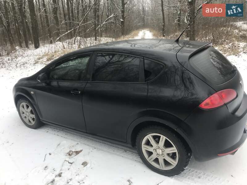 Хэтчбек SEAT Leon 2008 в Белой Церкви