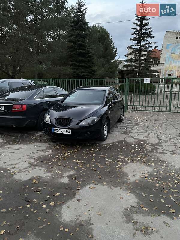 Хэтчбек SEAT Leon 2007 в Львове