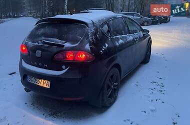 Хэтчбек SEAT Leon 2007 в Львове