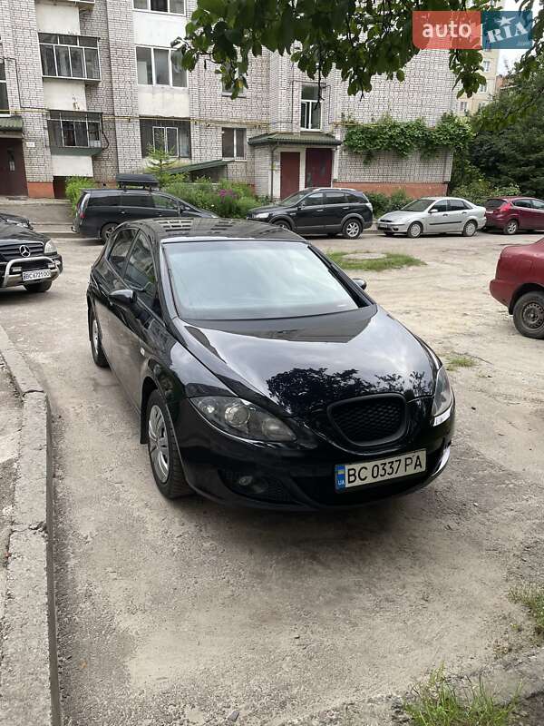 Хэтчбек SEAT Leon 2007 в Львове