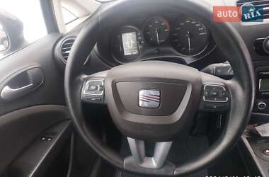 Хэтчбек SEAT Leon 2011 в Конотопе