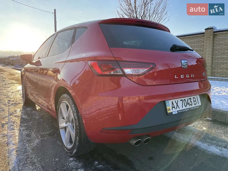Хэтчбек SEAT Leon 2014 в Харькове