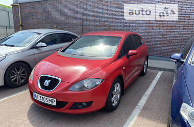 Хэтчбек SEAT Leon 2006 в Киеве