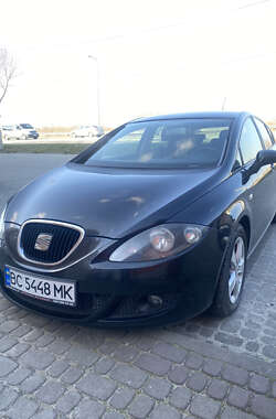 Хэтчбек SEAT Leon 2009 в Львове