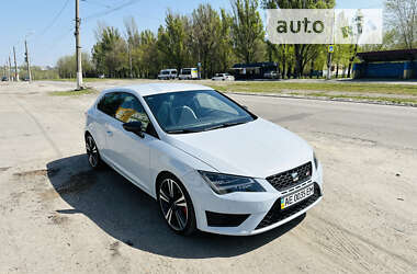 Хэтчбек SEAT Leon 2014 в Днепре