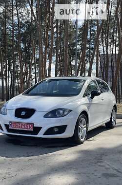 Хэтчбек SEAT Leon 2010 в Луцке