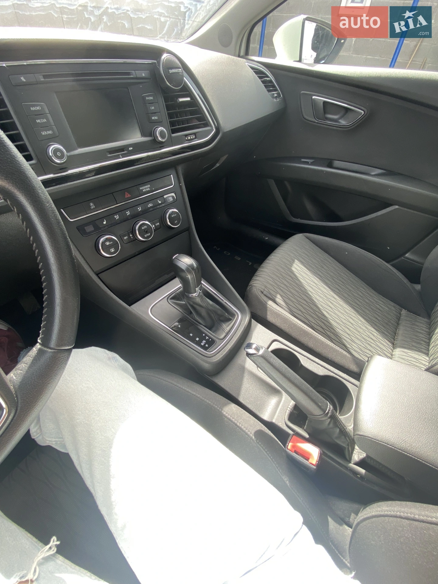 2013 SEAT Leon - мініатюра 6