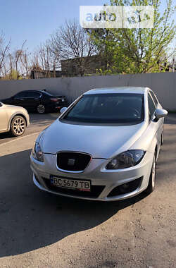 Хэтчбек SEAT Leon 2010 в Одессе