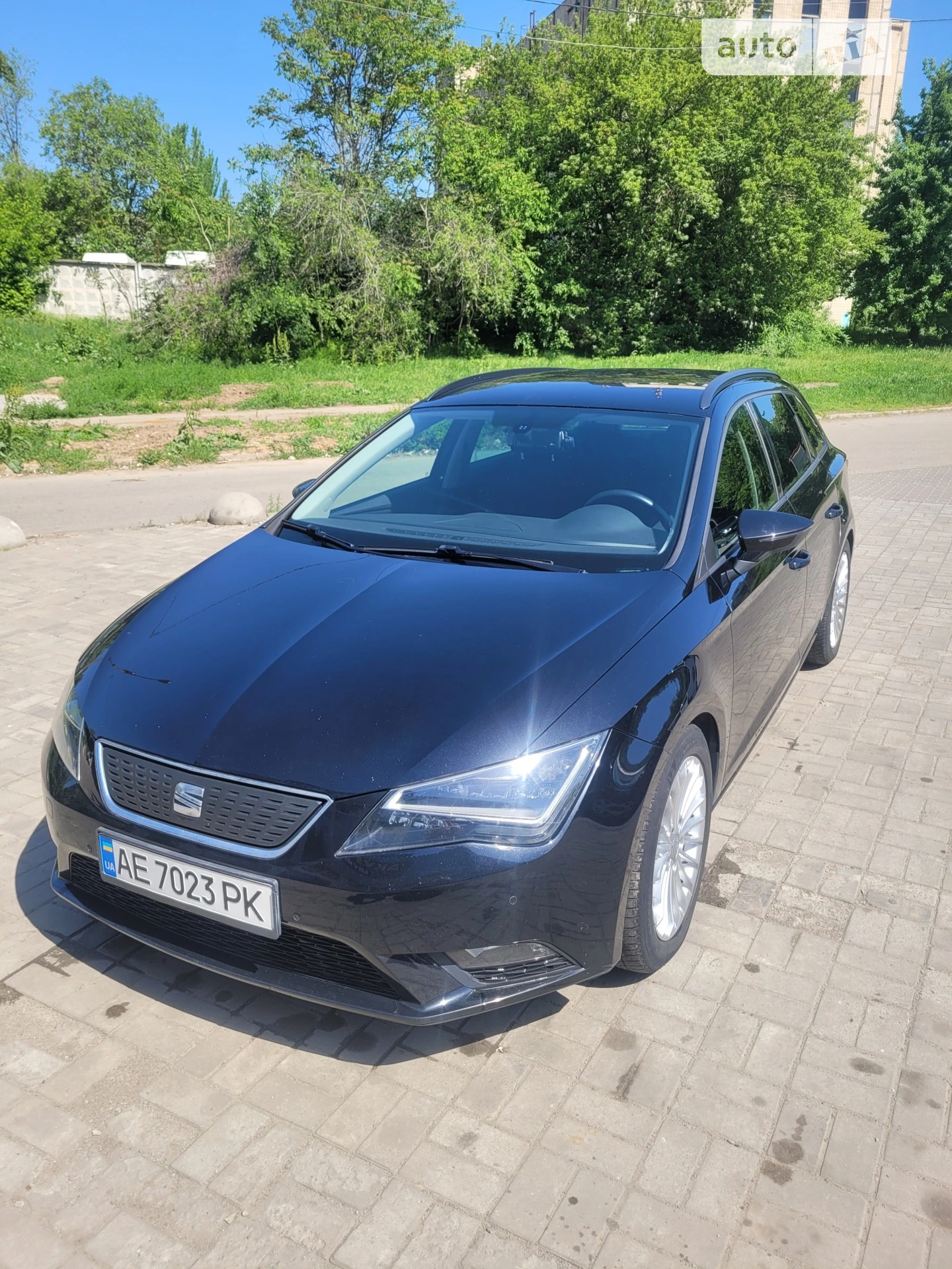2014 SEAT Leon - мініатюра 2