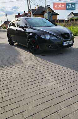 Хэтчбек SEAT Leon 2006 в 
