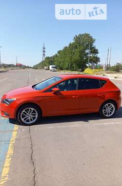 Хэтчбек SEAT Leon 2016 в Николаеве