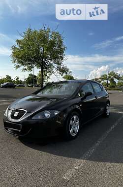 Хэтчбек SEAT Leon 2007 в Житомире