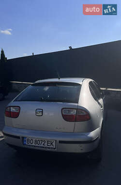 Хетчбек SEAT Leon 2002 в Волочиську