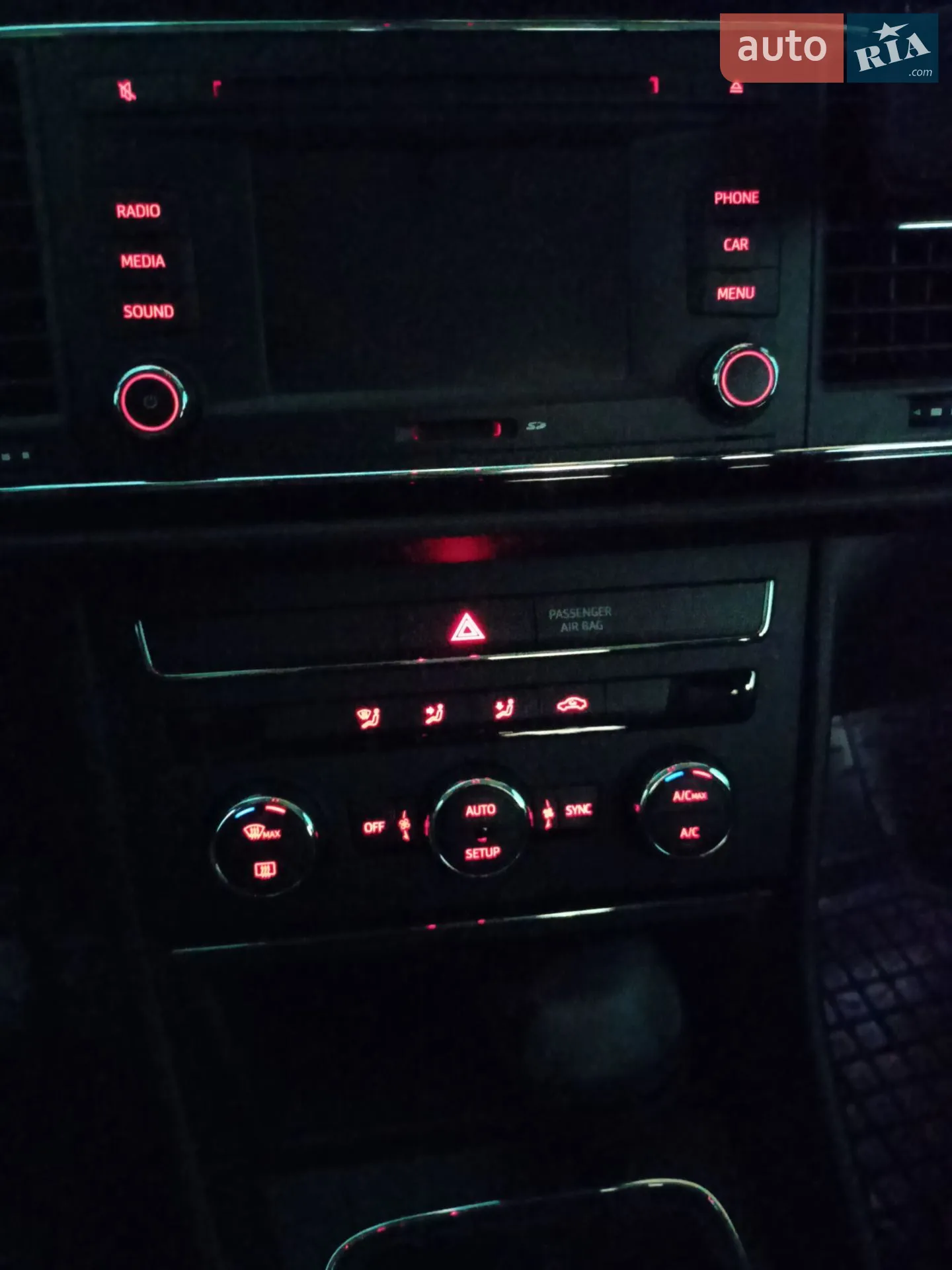 2015 SEAT Leon - мініатюра 16