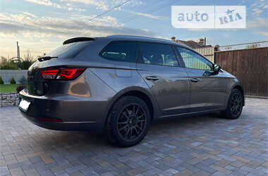 Универсал SEAT Leon 2014 в Киеве