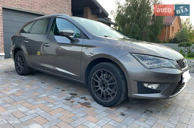 Универсал SEAT Leon 2014 в Киеве