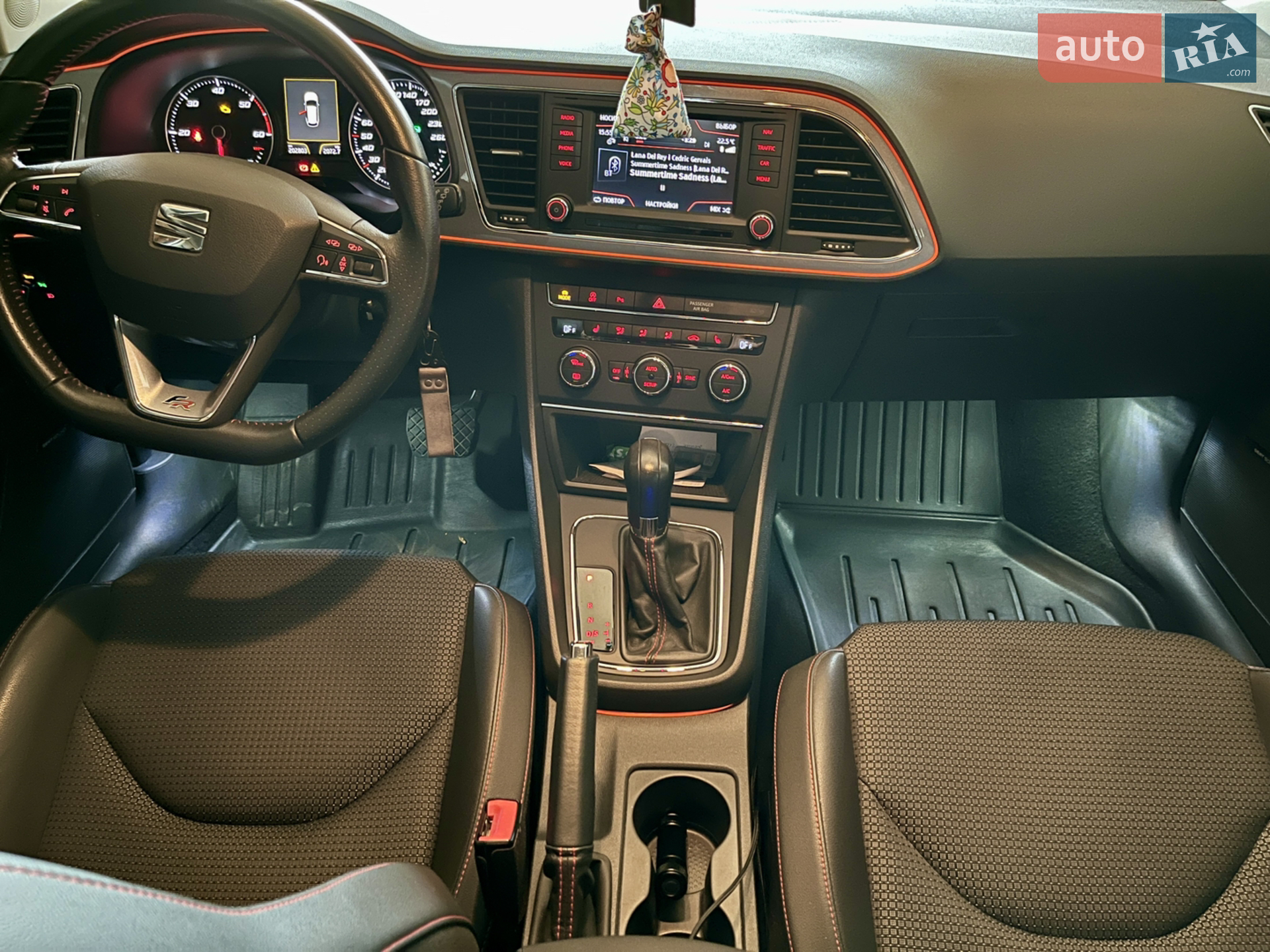 2014 SEAT Leon - мініатюра 9