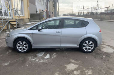 Хетчбек SEAT Leon 2008 в Тернополі