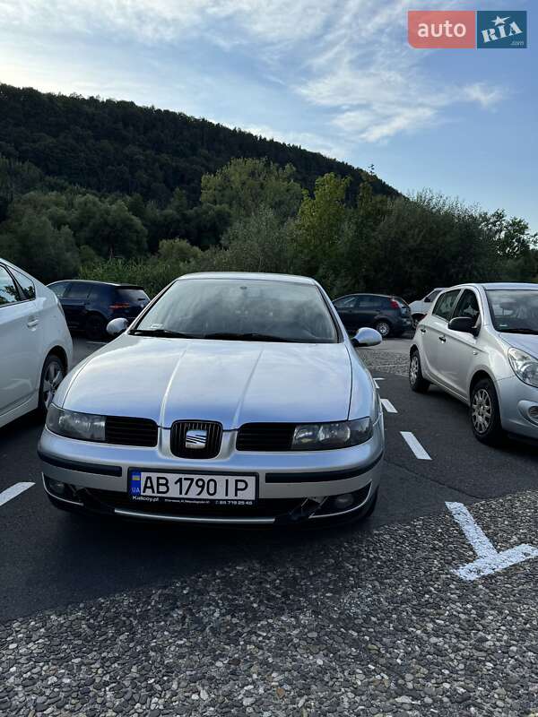 Хэтчбек SEAT Leon 2002 в Виннице