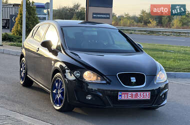 Хэтчбек SEAT Leon 2011 в Днепре