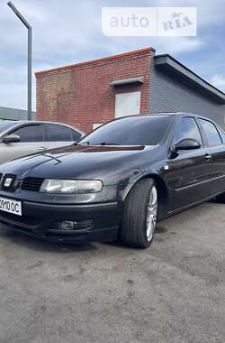 Хетчбек SEAT Leon 2003 в Харкові