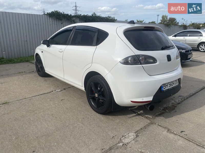 Хетчбек SEAT Leon 2008 в Одесі