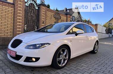 Хетчбек SEAT Leon 2009 в Луцьку