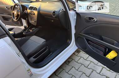 Хетчбек SEAT Leon 2009 в Луцьку