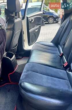 Хэтчбек SEAT Leon 2011 в Львове