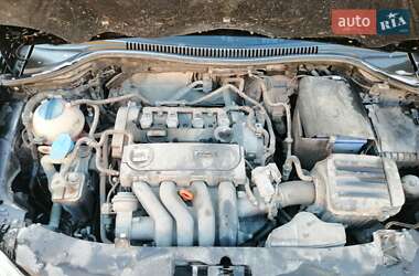 Хэтчбек SEAT Leon 2008 в 