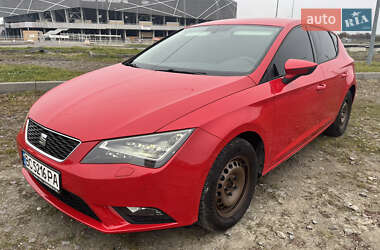 Хэтчбек SEAT Leon 2013 в Львове