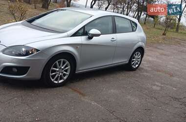 Хетчбек SEAT Leon 2009 в Харкові