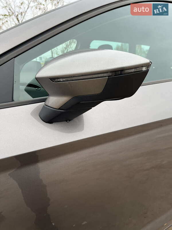 Універсал SEAT Leon 2014 в Києві