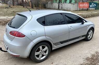 Хэтчбек SEAT Leon 2007 в Харькове