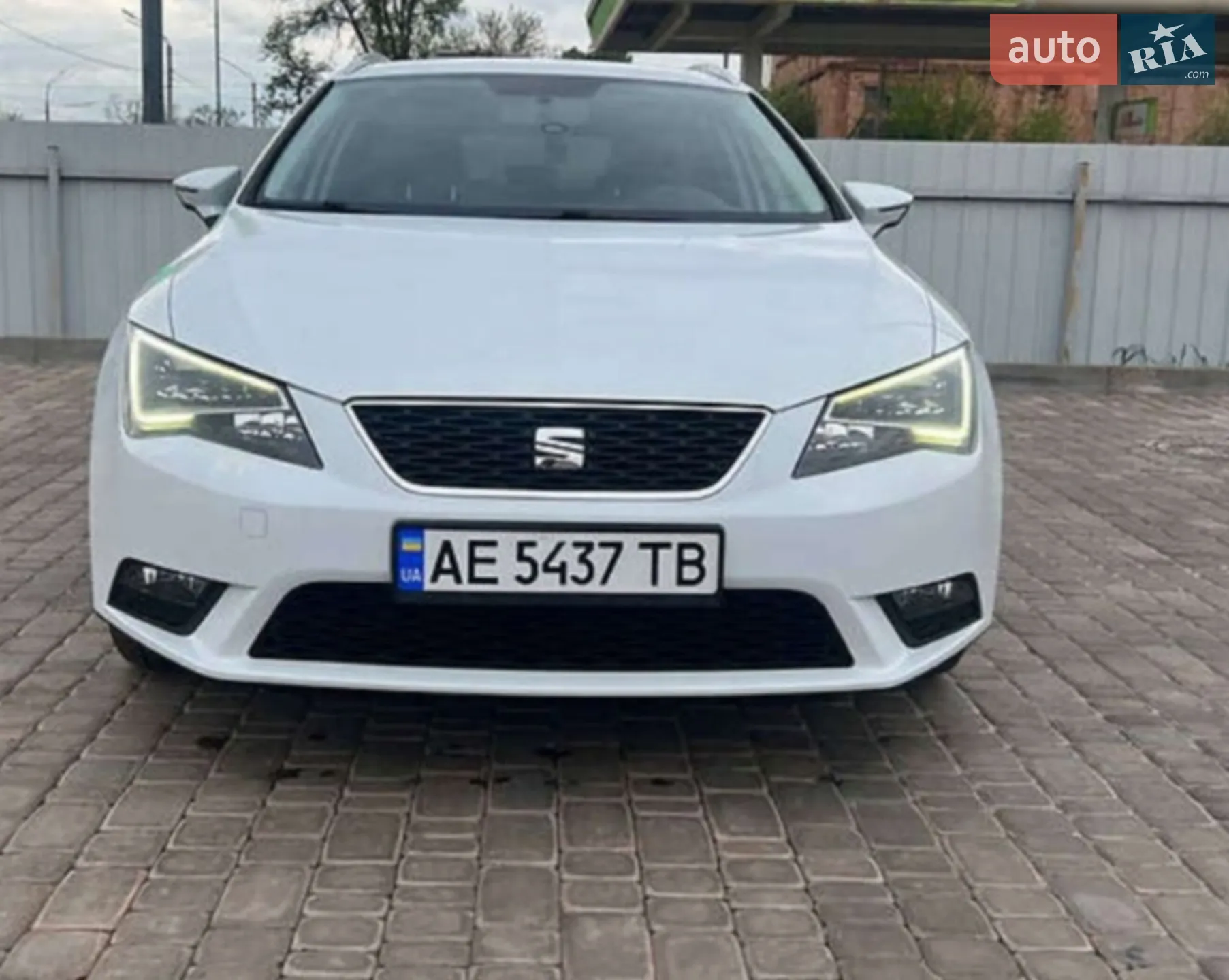 2016 SEAT Leon - мініатюра 2